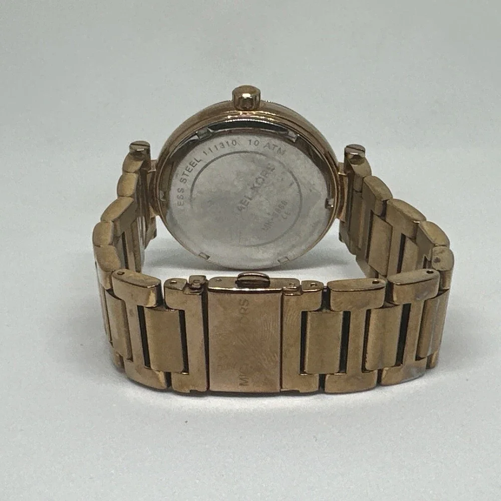 Michael Kors Skylar MK5868 Women's Rose Gold Stainless Steel Analog Watch HME594